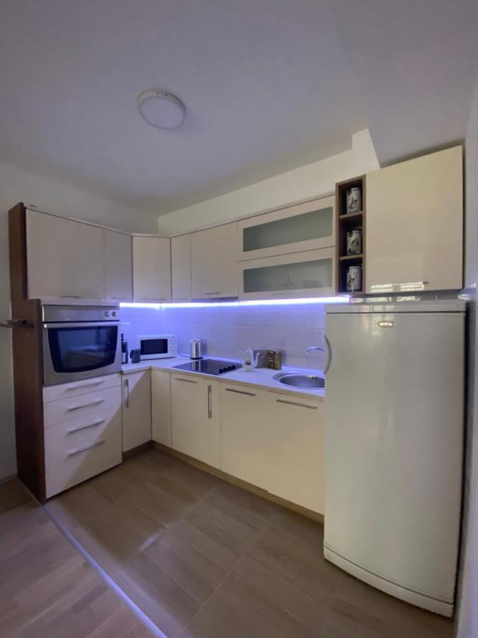 Simonovski'S Apartments Üsküp Dış mekan fotoğraf