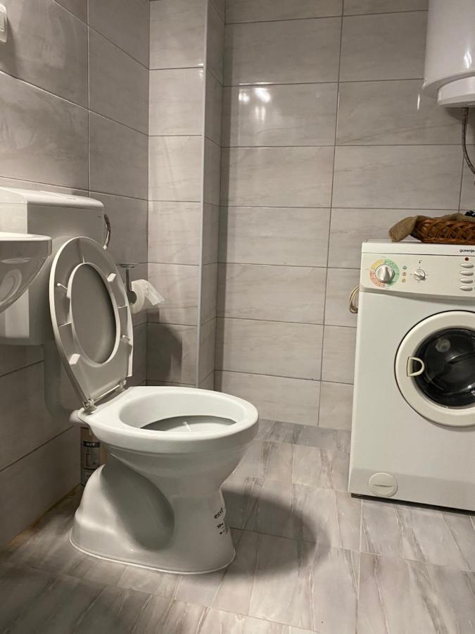 Simonovski'S Apartments Üsküp Dış mekan fotoğraf
