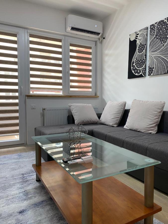 Simonovski'S Apartments Üsküp Dış mekan fotoğraf