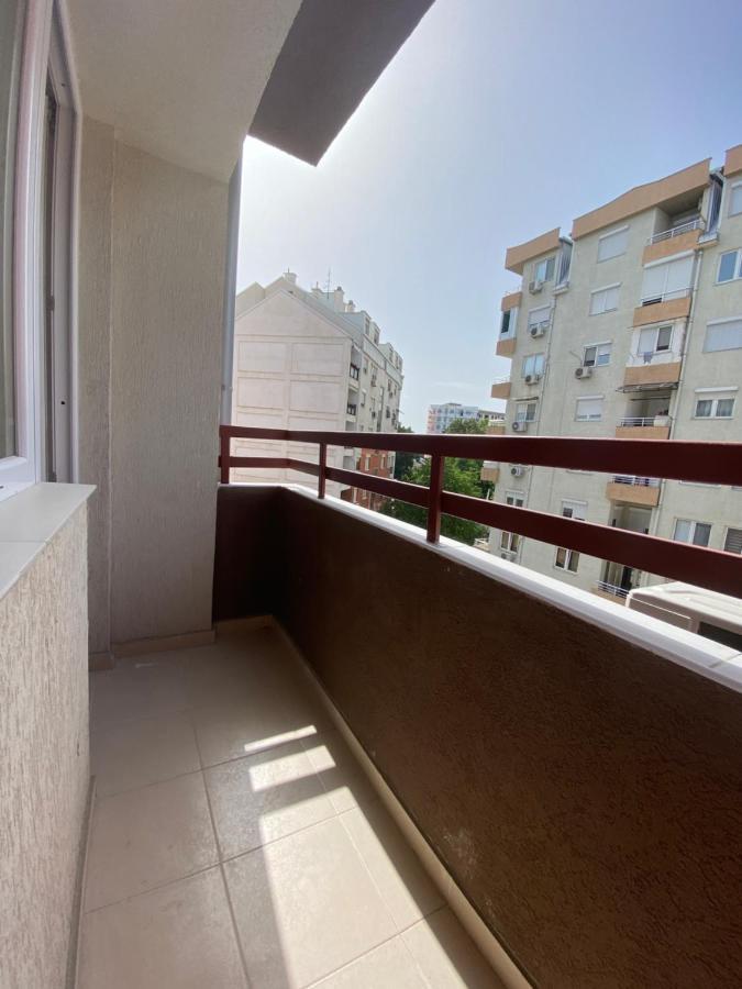 Simonovski'S Apartments Üsküp Dış mekan fotoğraf